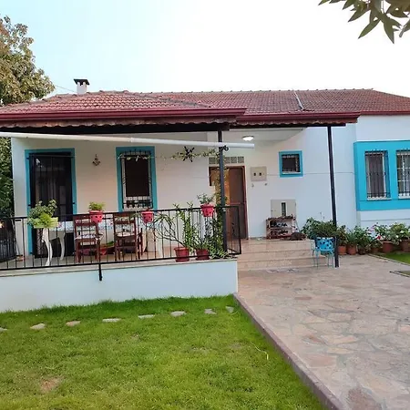 Yesil מלון